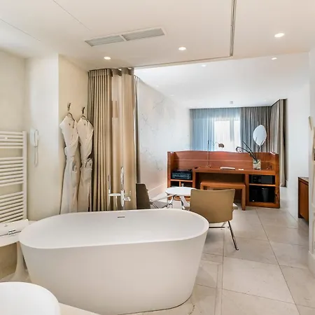 Le Petit - Passedat 5* Marseilles