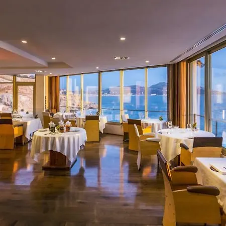 Le Petit - Passedat Hotel Marseilles